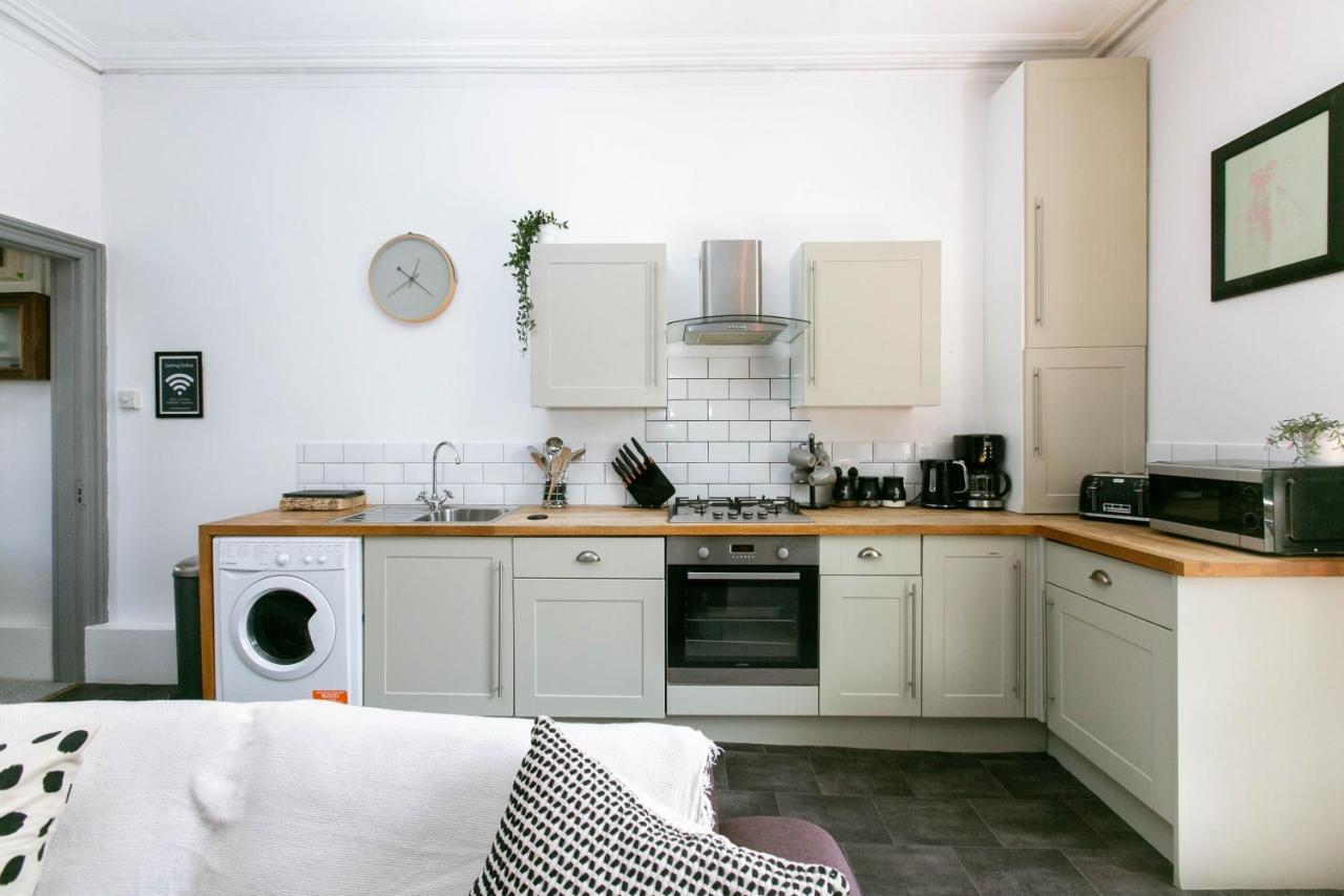 Peaceful Apartment - Dedicated Free Parking - Walk To Centre, Uni, Hosp - Business And Leisure - Contact For Long Stays Exeter Exterior photo